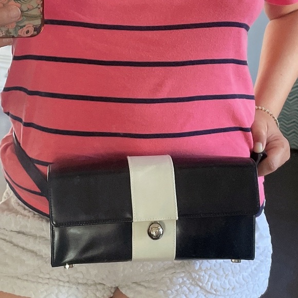 Escada retro box lambskin leather black and white clutch/belt bag - Picture 15 of 16